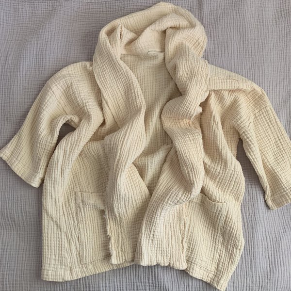 APRIL MEETS OCTOBER September Robe - Eggnog APRIL MEETS OCTOBER September Robe - Eggnog