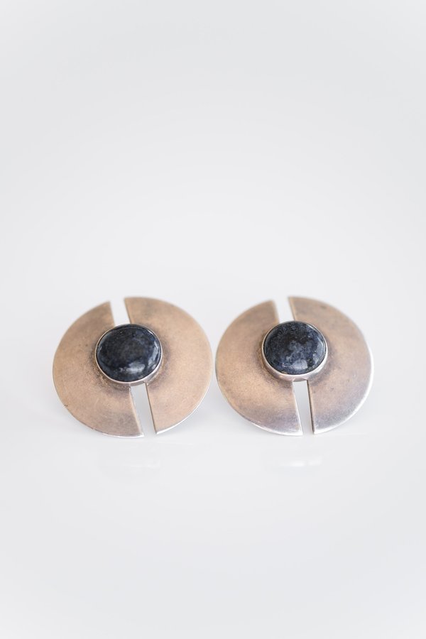 Vintage DISC EARRINGS - STERLING SILVER/LAPIS Vintage DISC EARRINGS - STERLING SILVER/LAPIS