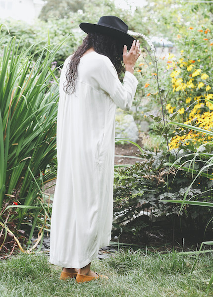 Black Crane - Pleated Cocoon Dress in Cream Black Crane - Pleated Cocoon Dress in Cream