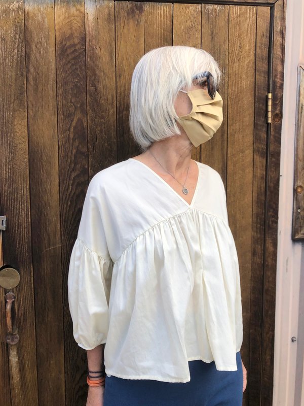 トップス meer / CREAM PUFF TOP /BLK Chantell Top Black / Cream | Princess Polly USA