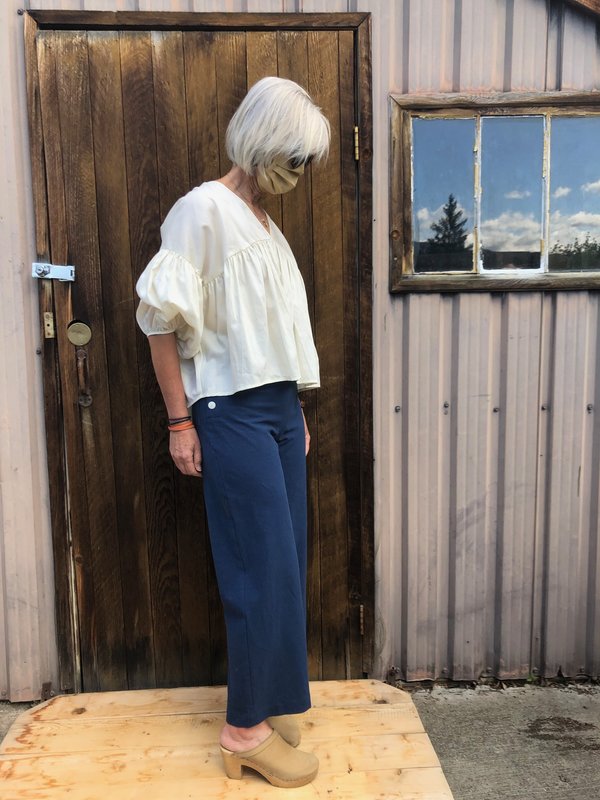 MEER.　CREAM PUFF TOP /BLK Black Crane Puff Top | Garmentory