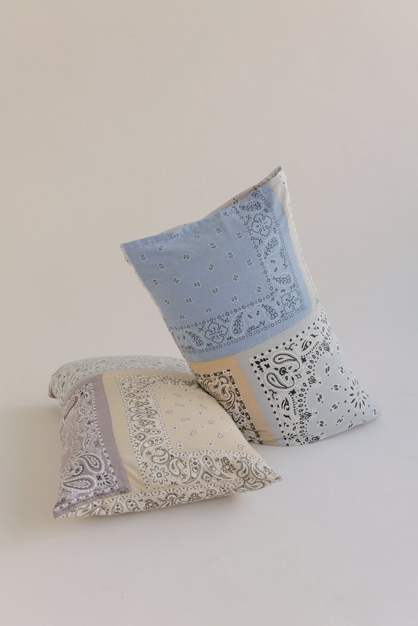 WOLF & GYPSY VINTAGE Pingu Bandana Pillowcase Set - Nude/Grey/Blue WOLF & GYPSY VINTAGE Pingu Bandana Pillowcase Set - Nude/Grey/Blue