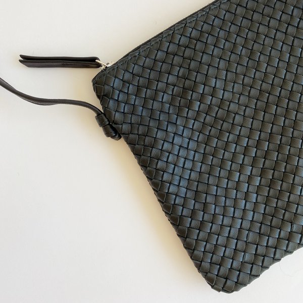 Claramonte Woven Pouch Bag - Black Claramonte Woven Pouch Bag - Black