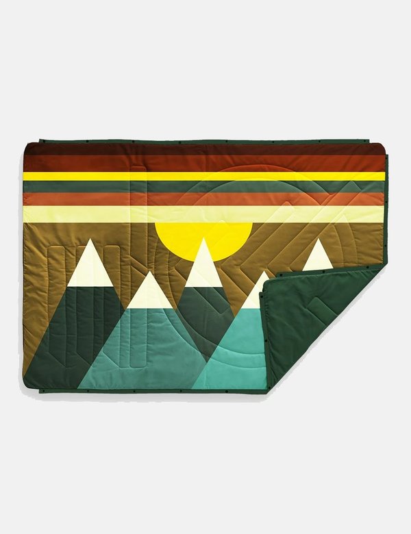 Voited Blankets Recycled Ripstop Outdoor Pillow Blanket - Monadnock/Eden Green Voited Blankets Recycled Ripstop Outdoor Pillow Blanket - Monadnock/Eden Green
