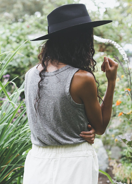 Current Elliot - Muscle Tee in Heather Grey Current Elliot - Muscle Tee in Heather Grey