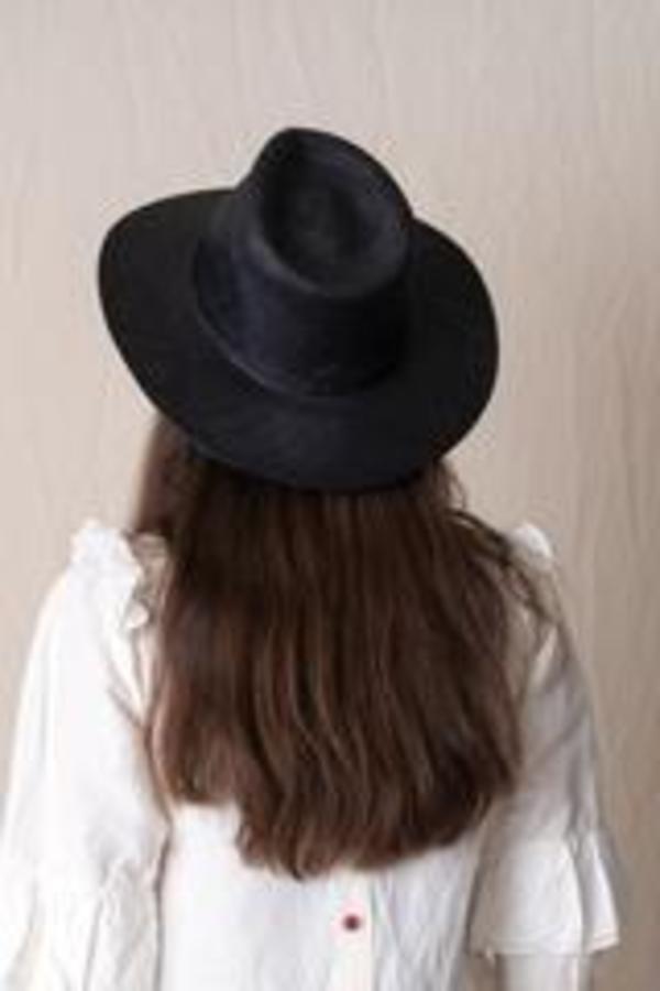 Brookes Boswell Prescott in Panama Straw - Black Brookes Boswell Prescott in Panama Straw - Black
