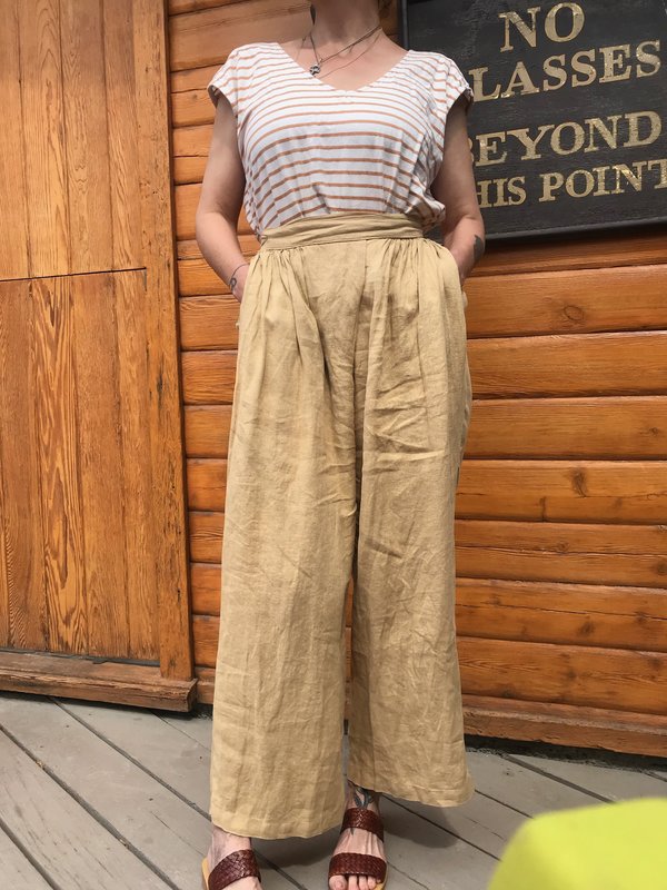 Black Crane Sack Linen Pants Black Crane Sack Linen Pants