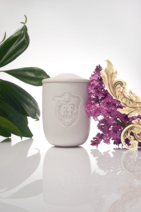 Régime des Fleurs Acanthus Candle Régime des Fleurs Acanthus Candle