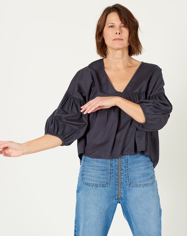 MEER.　CREAM PUFF TOP /BLK Black Crane Puff Top | Garmentory