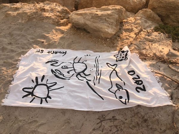 Fourth St Summer 2020 Beach Sheet - White/Black Fourth St Summer 2020 Beach Sheet - White/Black