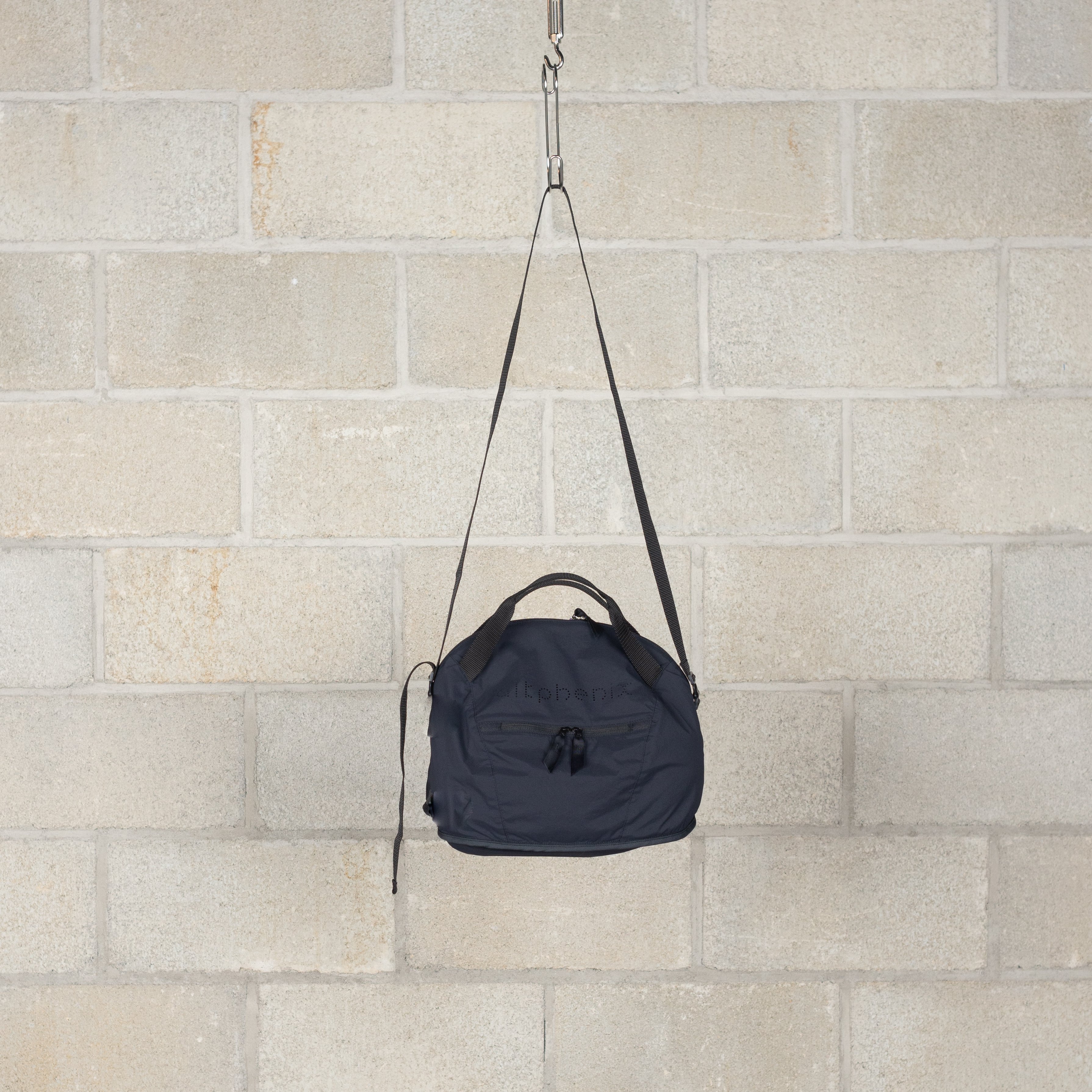 Alk Phenix Helmet Bag / Karu Stretch Black Garmentory
