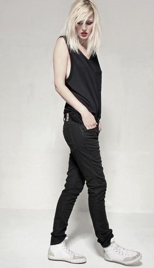 Skargorn #21 Sleeveless Tee, Black Wash Skargorn #21 Sleeveless Tee, Black Wash