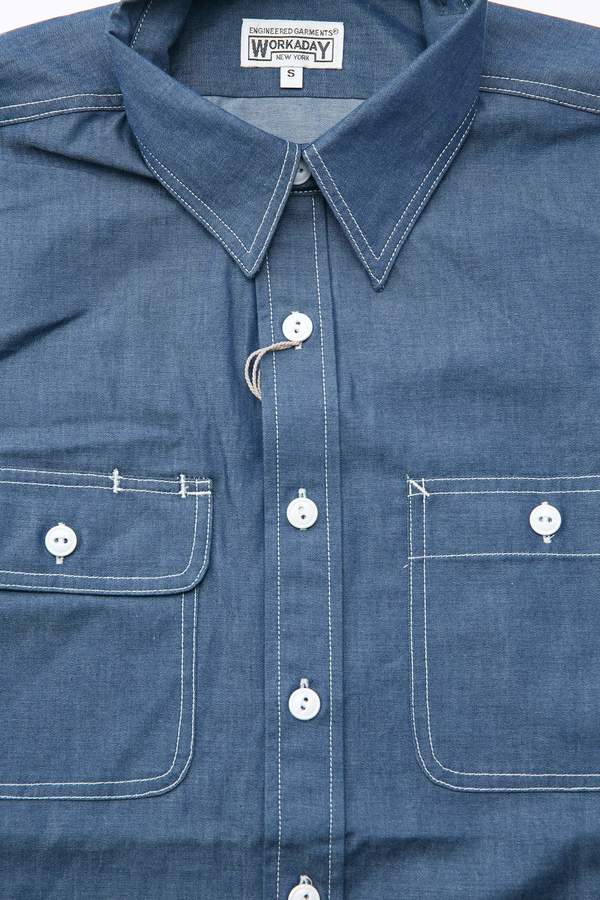 Engineered Garments WORKADAY エンジニアードガーメンツ ワーカデイ アメリカ製 Utility Shirt - Cotton Chambray シャンブレー ユーティリティーシャツ S BLUE 長袖 ワーク トップス【中古】【Engineered Garments WORKADAY】 UTILITYSHIRTRK290-1.jpg?crop=