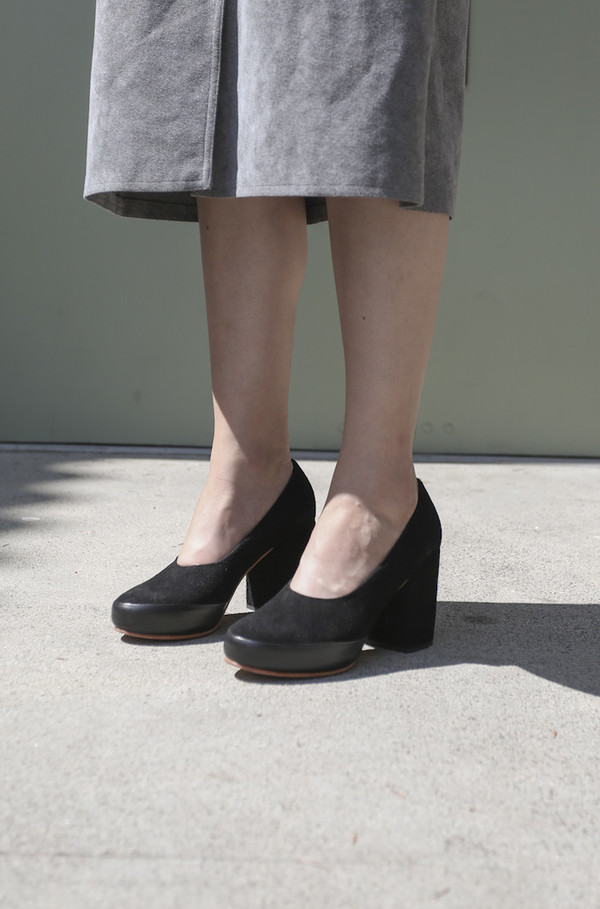 A Détacher Cara Pump in Black Suede A Détacher Cara Pump in Black Suede
