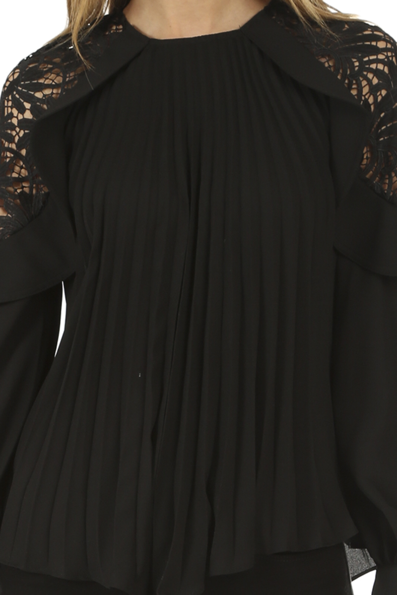 Tシャツ・カットソー SELF PORTRAIT LACE TOP WITH PUFF SLEEVES SELF-PORTRAIT Puff-Sleeved Crystal-Embellished Lace Top in
