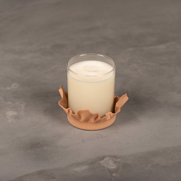Hender Scheme 300G Smoky Leather Candle Hender Scheme 300G Smoky Leather Candle