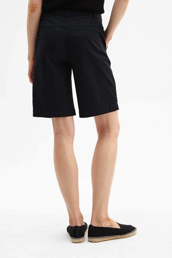 Nili Lotan Granada Bermuda Short - Jet Black Nili Lotan Granada Bermuda Short - Jet Black