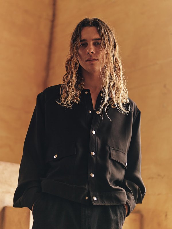 レーヨン　Second layer UNLINED SNAP JACKET SECOND/LAYER Unlined Snap Jacket - Black | Garmentory