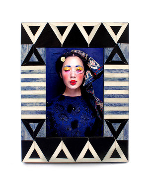 Aelfie Okapi Inlay Picture Frame