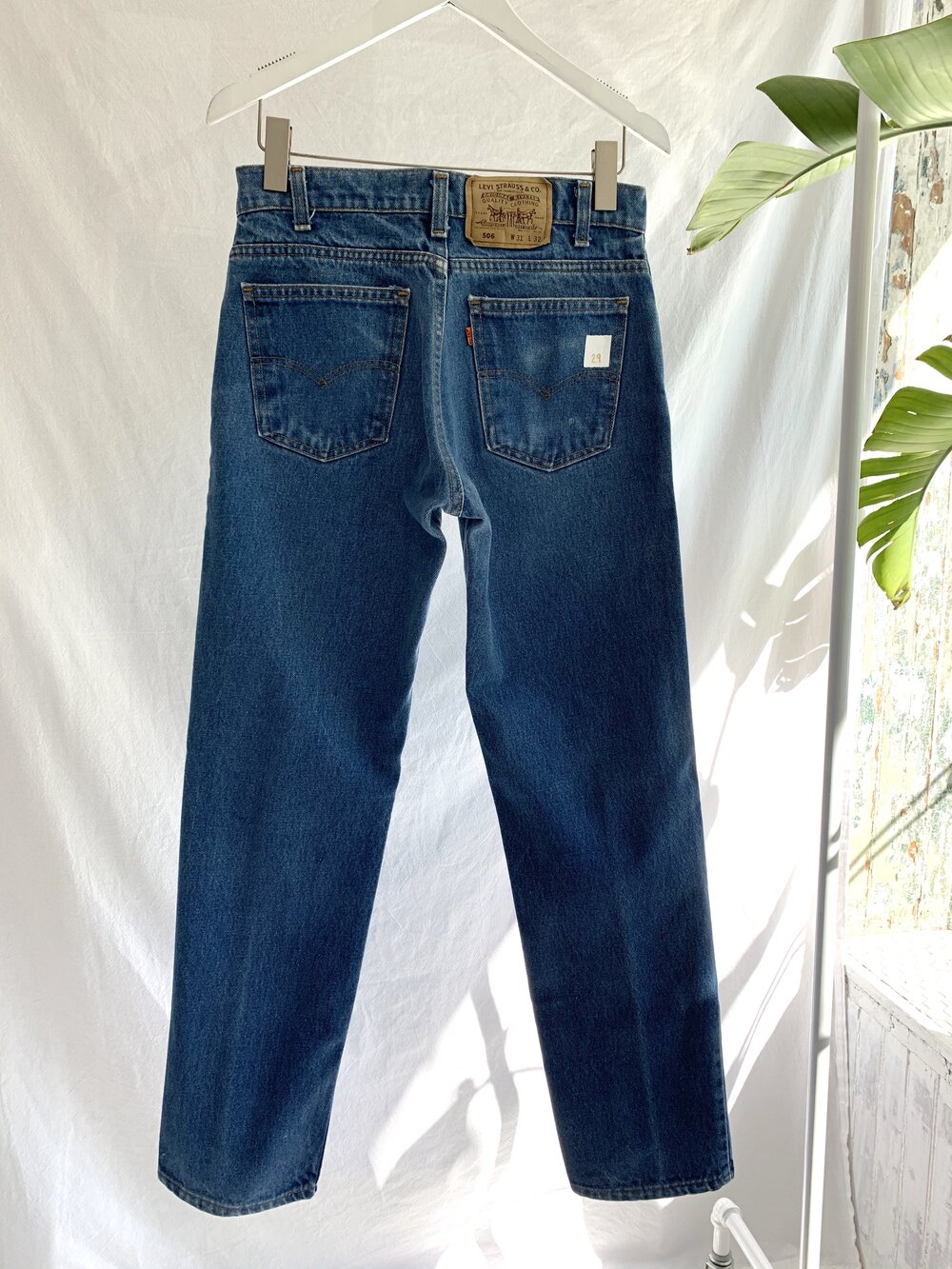 levis 506 womens jeans