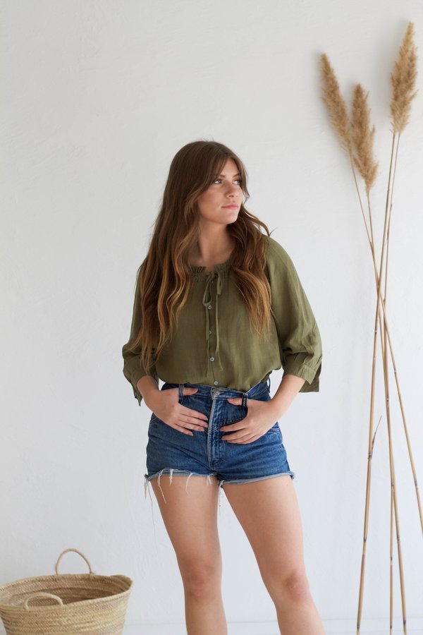 Descendant Gathered Button Down Linen Top - Sage