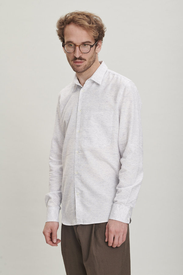 Delikatessen Sustainable Shirt - Off White Delikatessen Sustainable Shirt - Off White