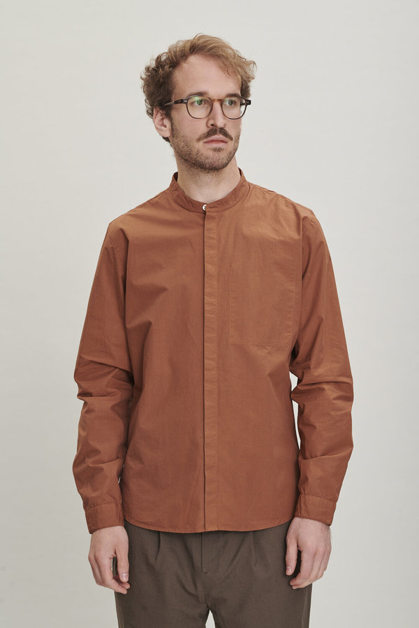 Delikatessen Cotton Zen Shirt - Rusty Delikatessen Cotton Zen Shirt - Rusty