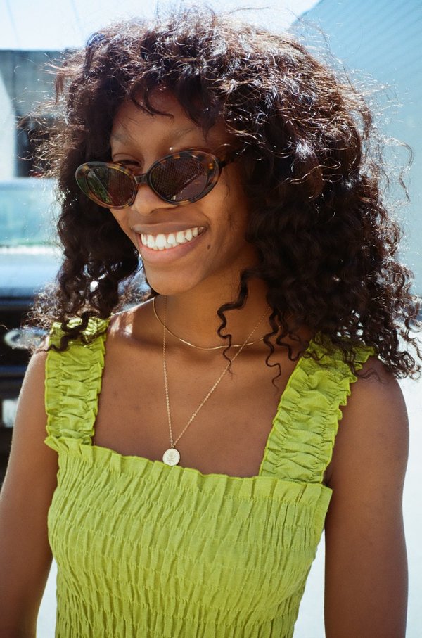 Lu Goldie Jeanne Sunglasses - Tortoise | Garmentory display picture 3