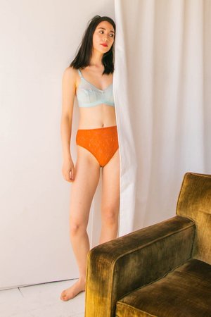 Araks Tali Hipster - Terra Cotta Araks Tali Hipster - Terra Cotta