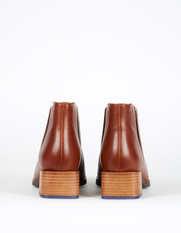 Camper Kobo Chelsea Boot Brown Camper Kobo Chelsea Boot Brown