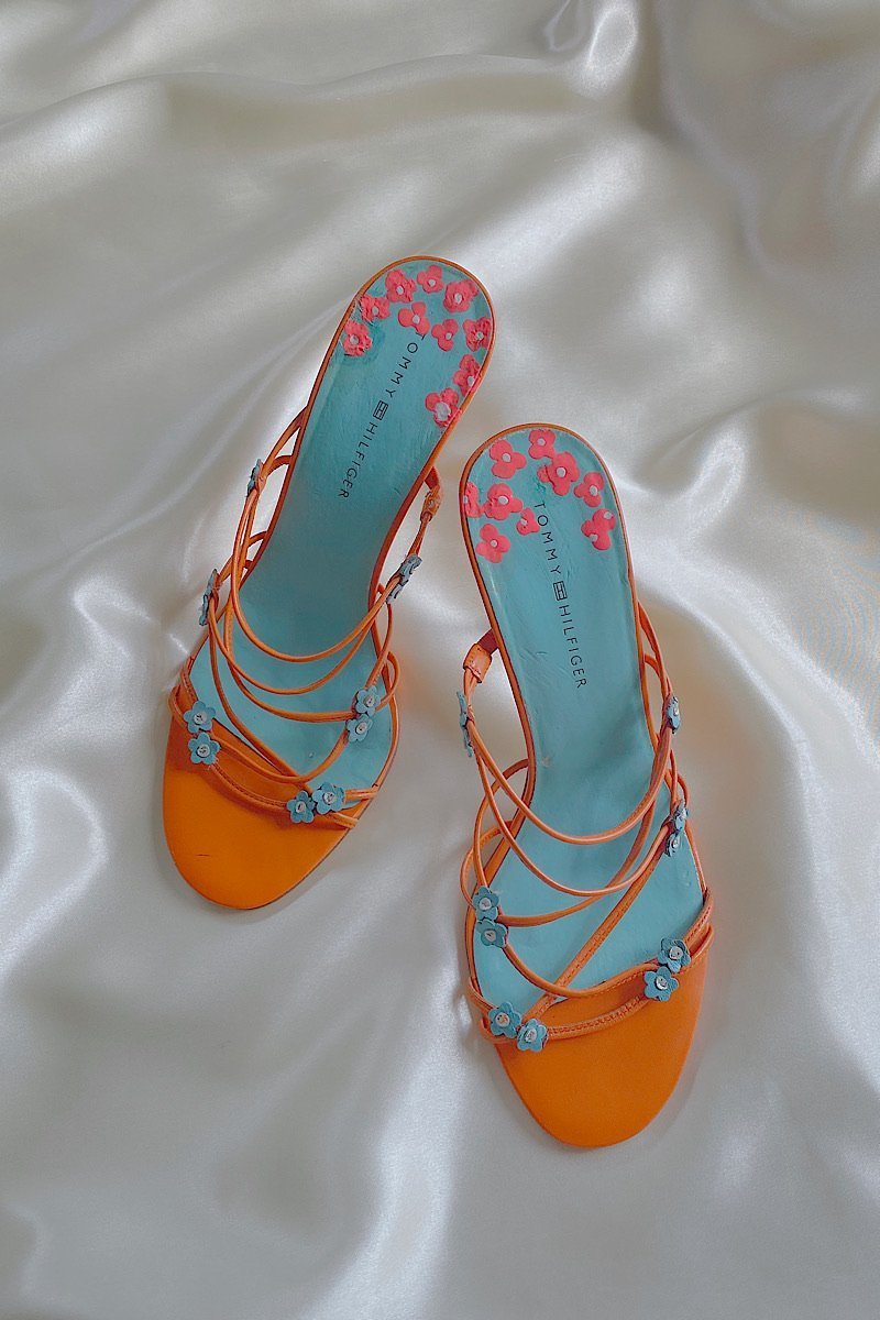 サンダル・ミュール Flower Sandals - Carel - Leather - Orange Carel Paris Flower Sandals - Carel - Leather - Orange