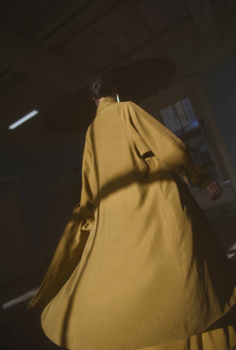 Kamperett Lore Trench Coat - Camel