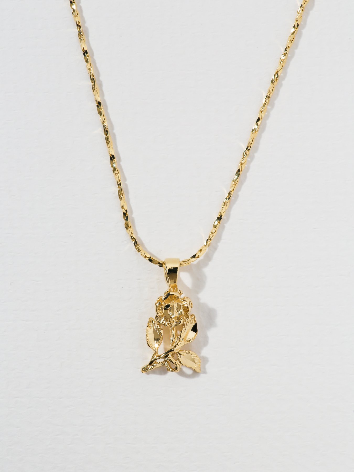 Vanessa Mooney Mini Rose Necklace Gold Garmentory