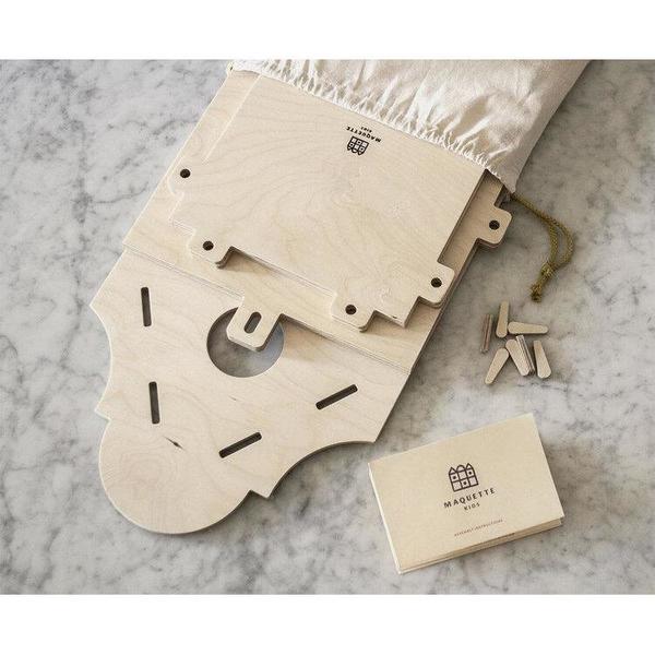 maquette kids clock gable dollhouse | Garmentory