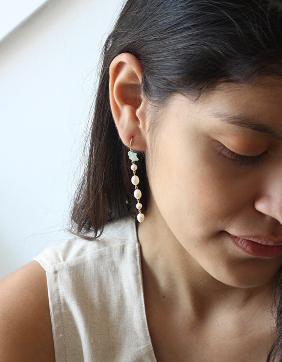 Giant Lion Pearl Drop Earring Giant Lion Pearl Drop Earring