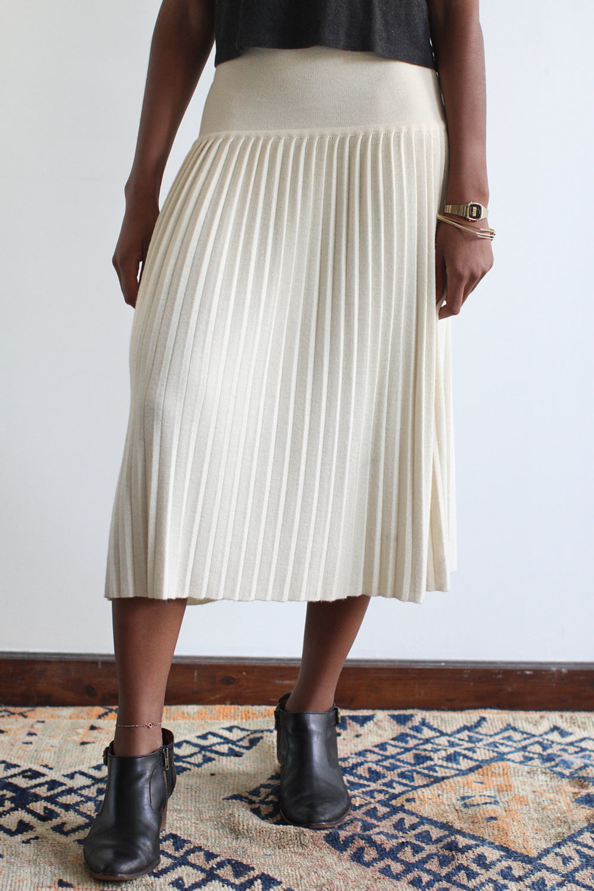 SomeLikeUs Vintage Cream Dropwaist Knife Pleated Skirt Garmentory