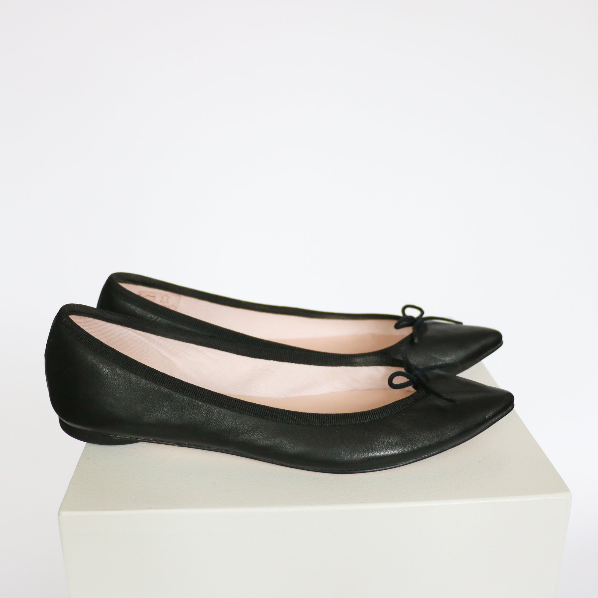 Pre-Loved] Repetto Brigitte Ballerina Flat - Black | Garmentory