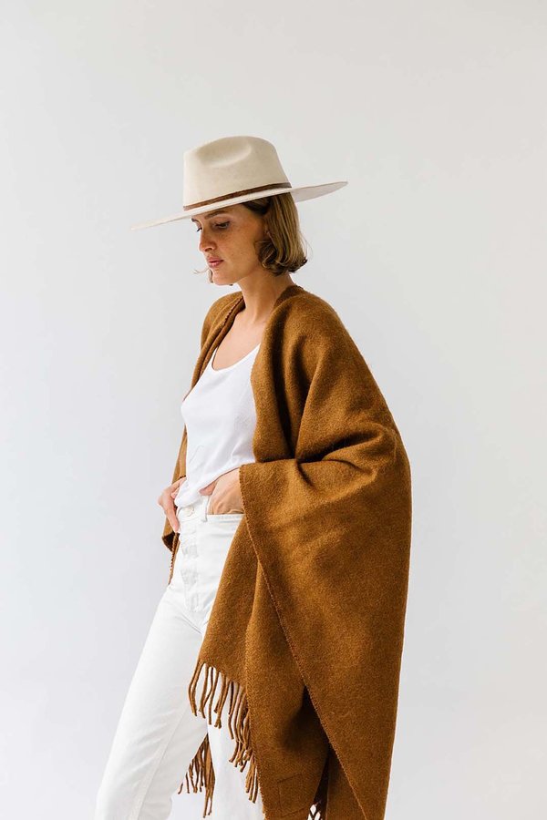 Pampa Poncho - Tobacco Pampa Poncho - Tobacco