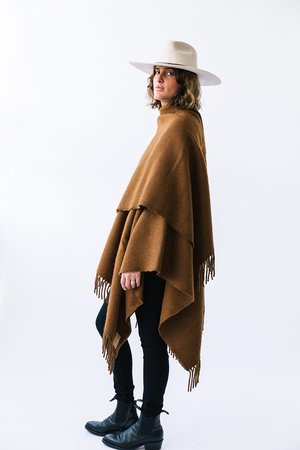 Pampa Poncho - Tobacco Pampa Poncho - Tobacco