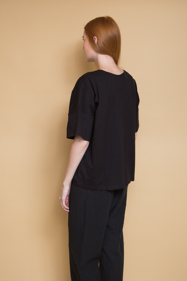 Kowtow On the Road Top - Black Kowtow On the Road Top - Black