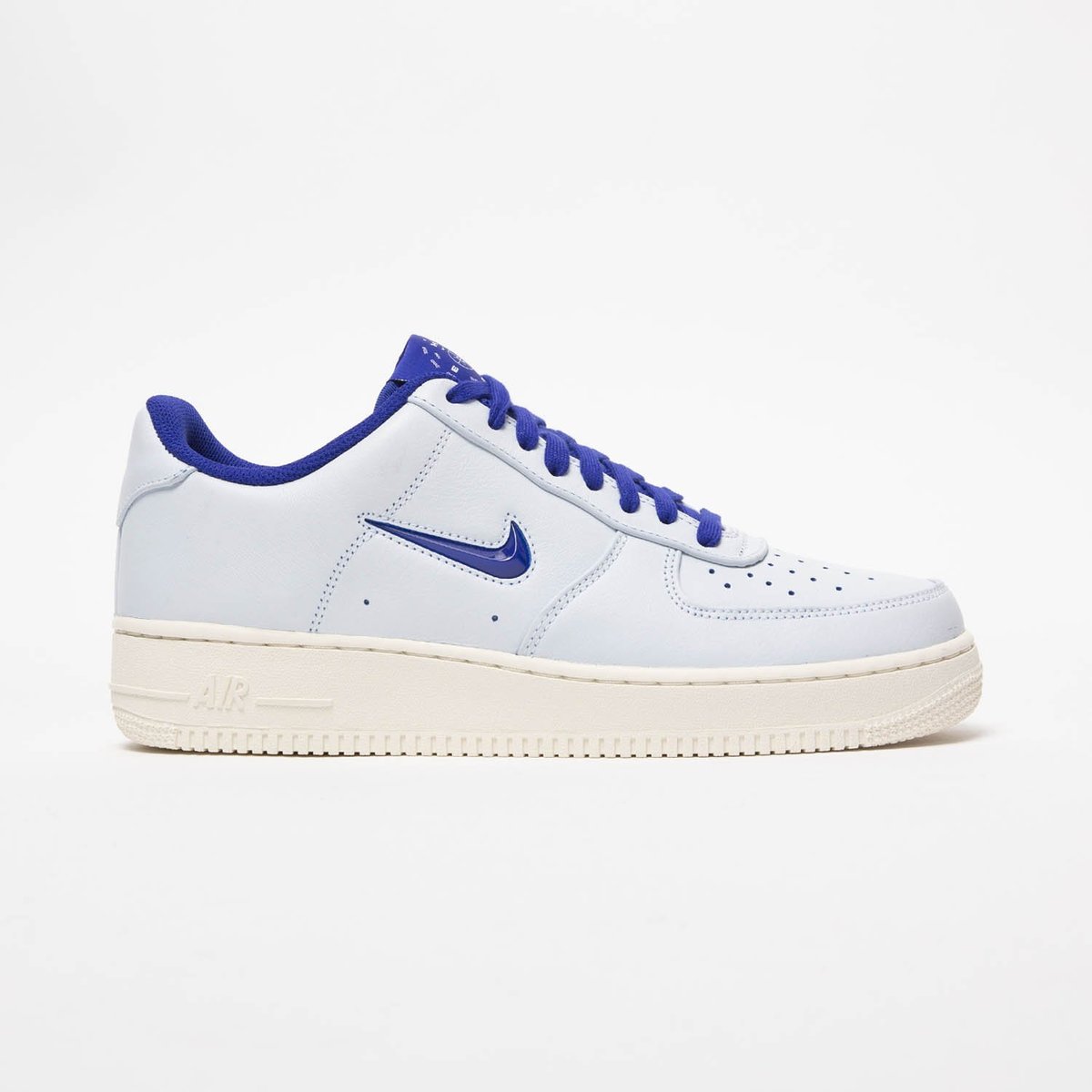 jeweled nike air force 1
