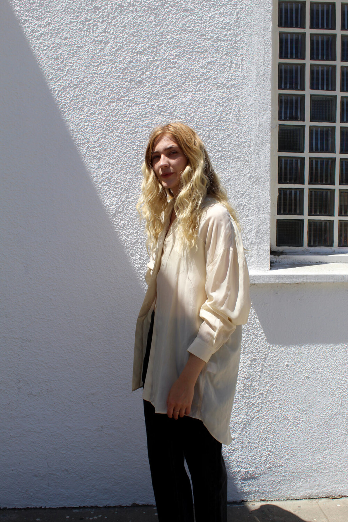 AMOMENTO Silky Shirt - Cream - Image 3 of 5