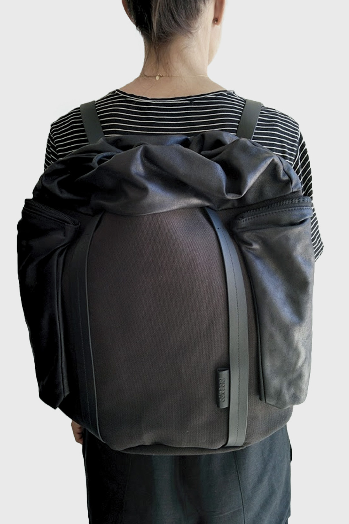 Cote & Ciel Saar Medium Waxed Canvas | Black | Garmentory