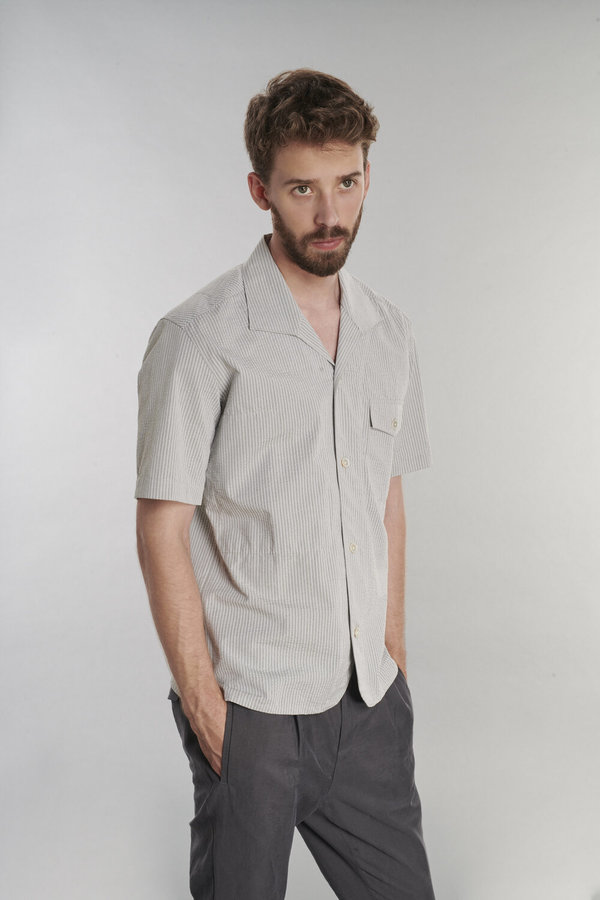 Delikatessen Short Sleeve Cotton Seersucker Shirt - Grey Stripe Delikatessen Short Sleeve Cotton Seersucker Shirt - Grey Stripe