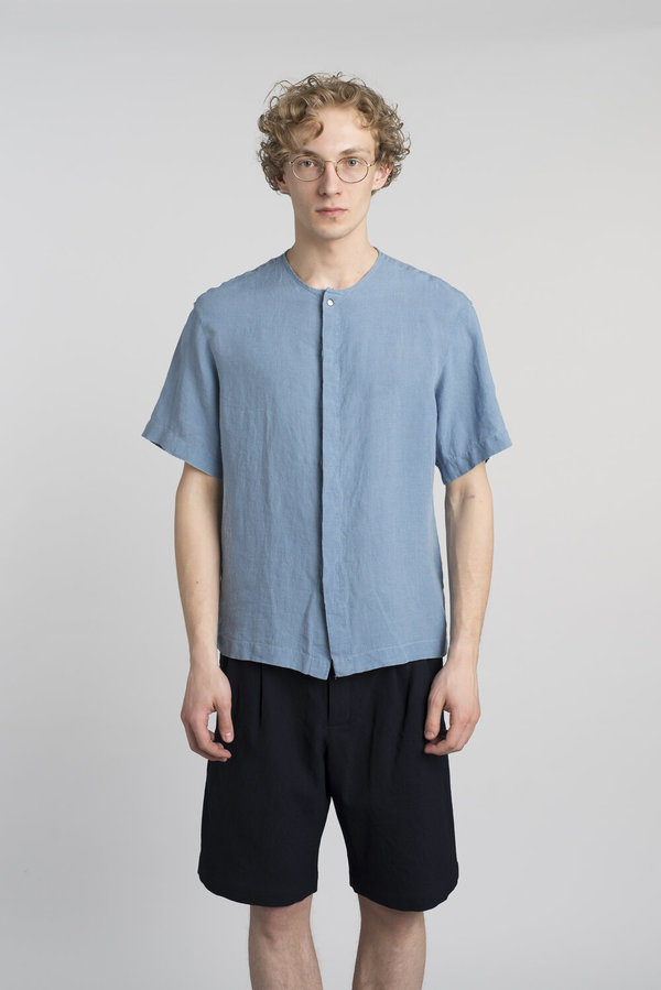 Delikatessen Linen Short Sleeve Shirt - Indigo Delikatessen Linen Short Sleeve Shirt - Indigo