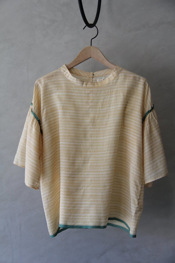 EKA Silk Clary Shirt - Yellow Stripes EKA Silk Clary Shirt - Yellow Stripes