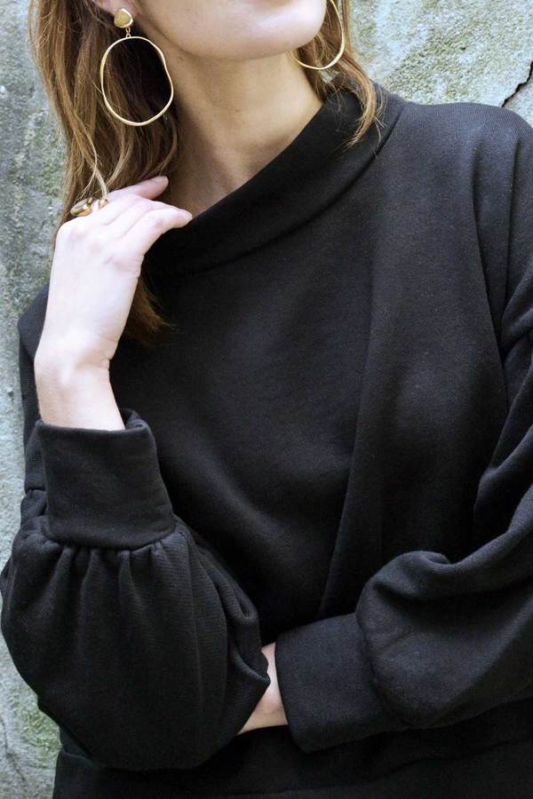 Errant Harlow Sweatshirt - Black Errant Harlow Sweatshirt - Black