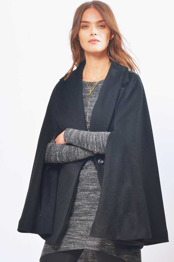 Primary New York Wool Cape 01 - Black Primary New York Wool Cape 01 - Black