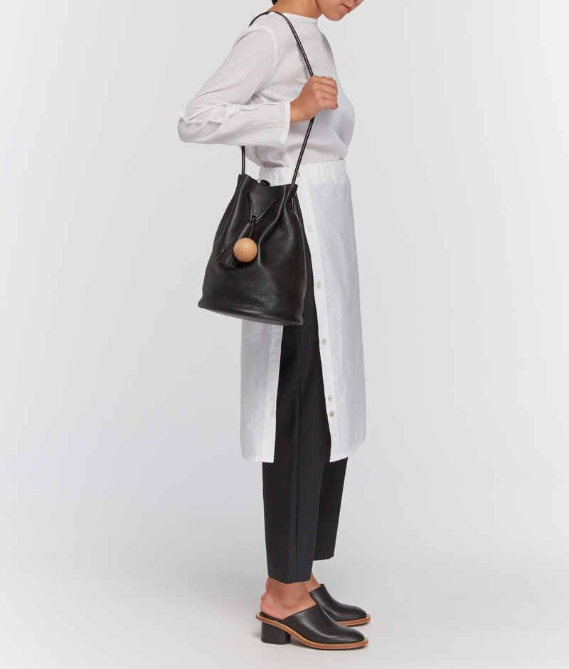 予約販売 Bucket Block Building Bag Garmentory | Black Pebbled - バッグ