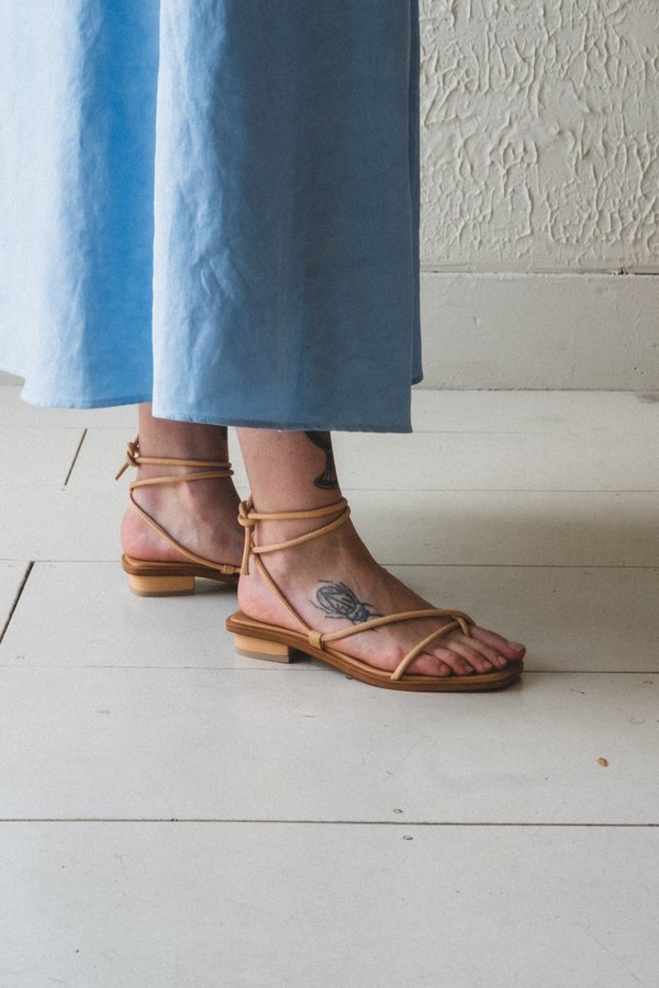 LOQ Ara Sandal LOQ Ara Sandal